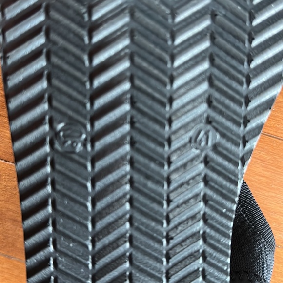 NWOT Remonte sandals - Picture 5 of 5